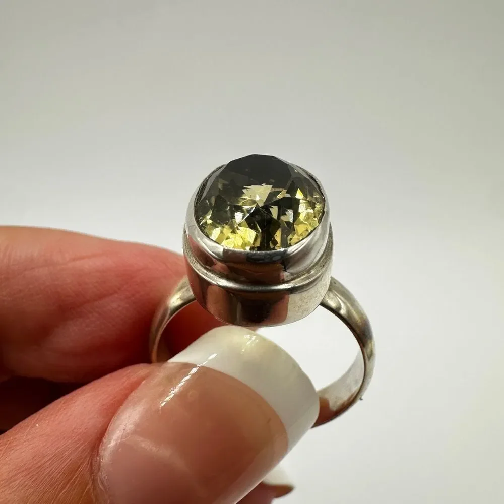 NWT Faceted‎ 10x14mm Lemon Quartz solitaire ring in Bali sterling silver!